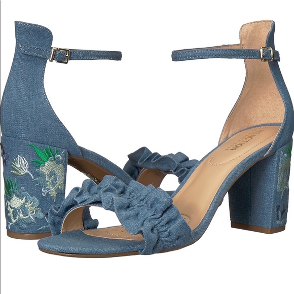 Kenneth Cole Reaction Blue Denim Block Heels - Picture 14 of 15